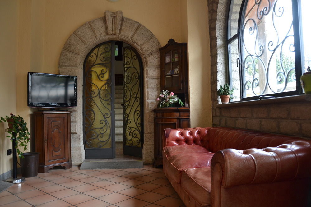 Hotel Ristorante Bagnaia Витербо Экстерьер фото